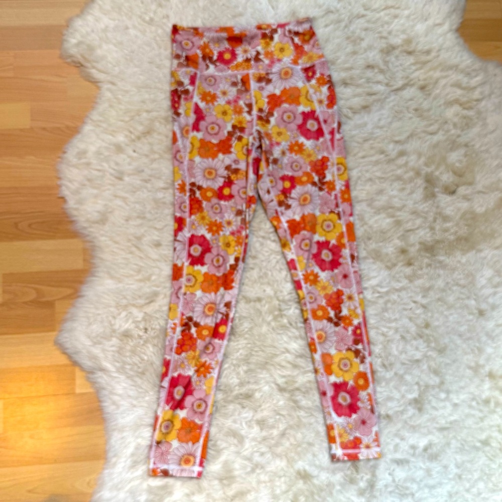 Ghanda AUS 70s floral leggings